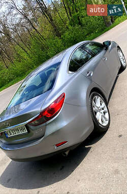 Седан Mazda 6 2013 в 