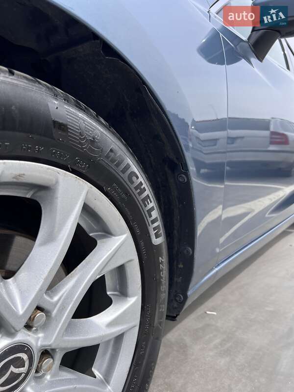 Седан Mazda 6 2015 в Львове