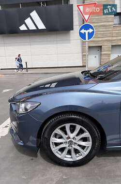 Седан Mazda 6 2015 в Львове