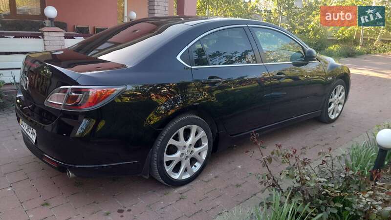 Седан Mazda 6 2008 в Тернополі