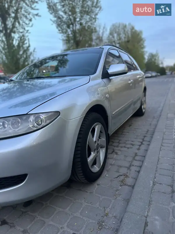 Mazda 6