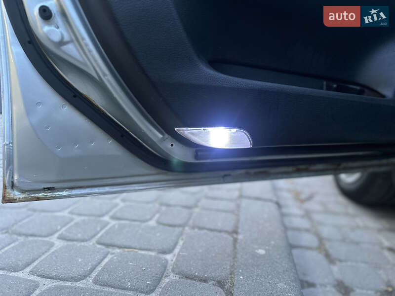 Универсал Mazda 6 2004 в Львове