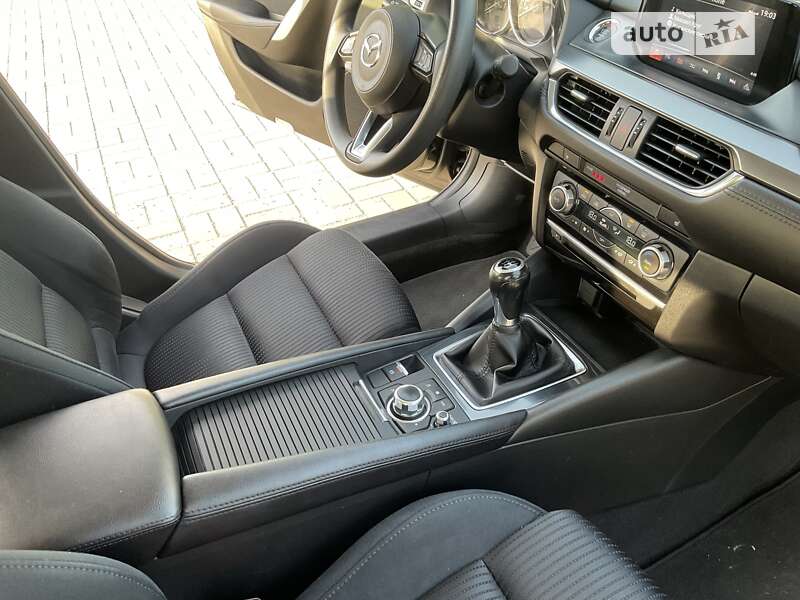 Универсал Mazda 6 2017 в Запорожье