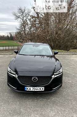 Седан Mazda 6 2019 в Киеве