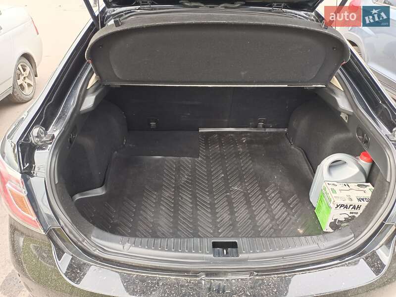 Седан Mazda 6 2008 в Сумах