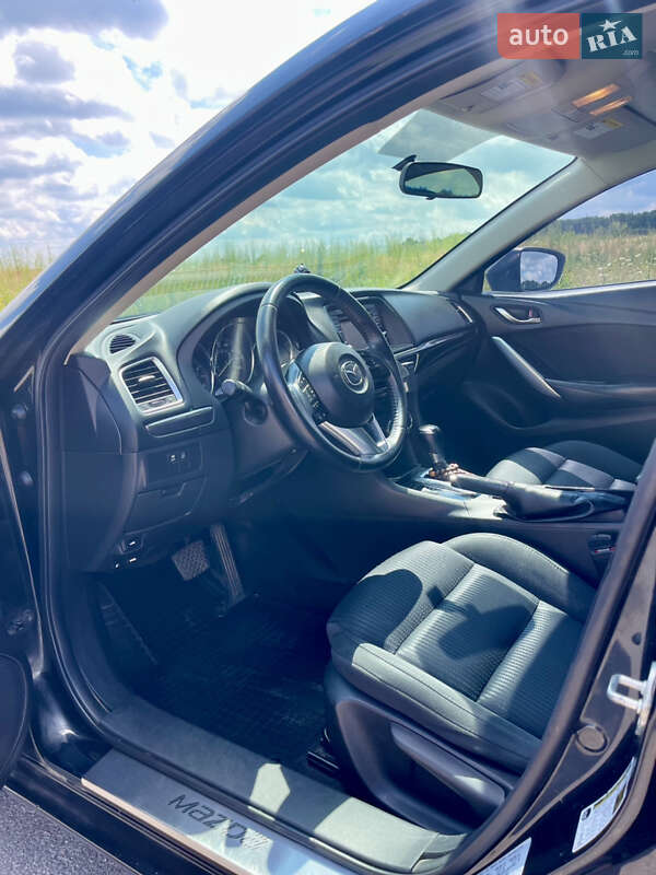Седан Mazda 6 2014 в Виннице