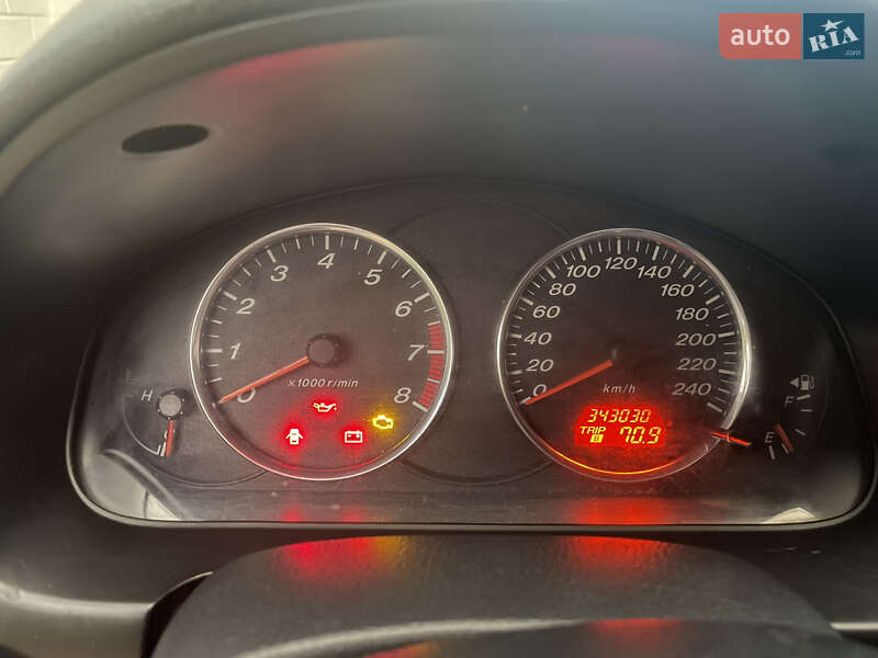 Седан Mazda 6 2005 в Запорожье