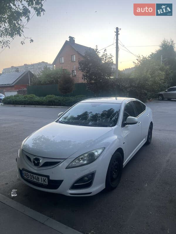 Седан Mazda 6 2010 в 