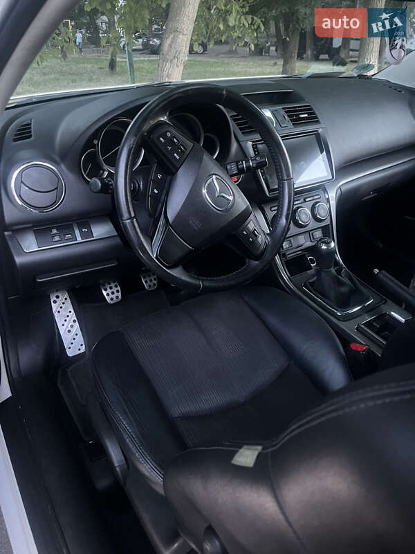 Седан Mazda 6 2010 в Виннице