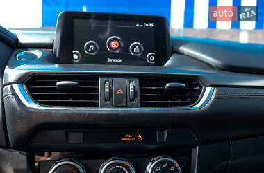 Седан Mazda 6 2015 в Вінниці