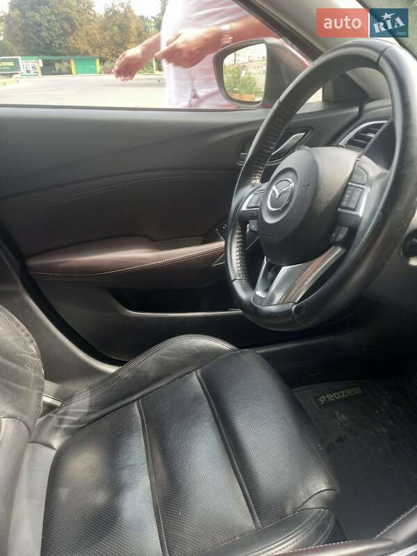 Седан Mazda 6 2015 в Умані
