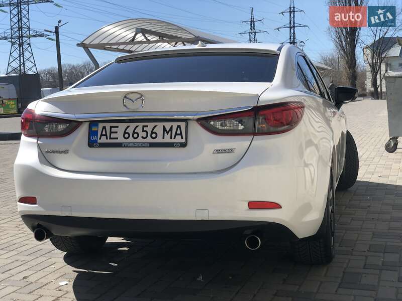 Седан Mazda 6 2015 в Дніпрі