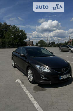 Седан Mazda 6 2011 в Городке