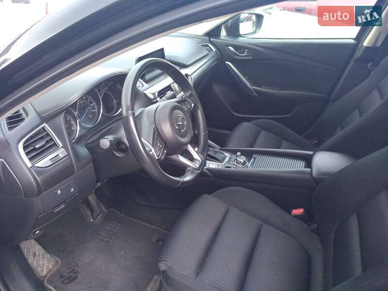 Седан Mazda 6 2017 в Львові