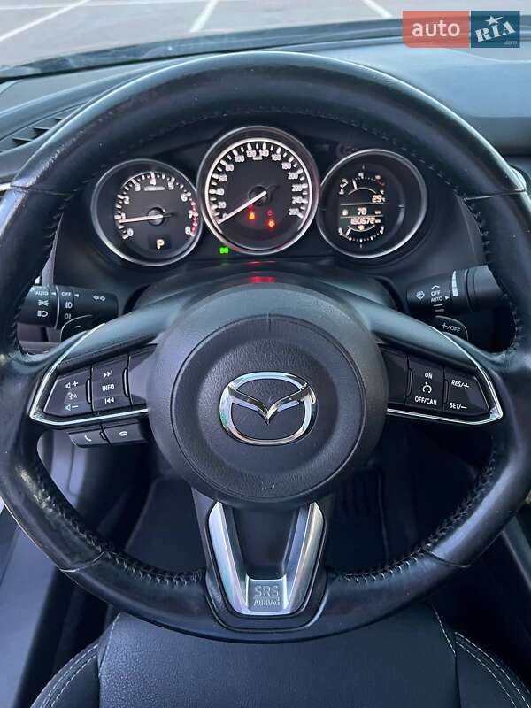 Седан Mazda 6 2016 в Львові