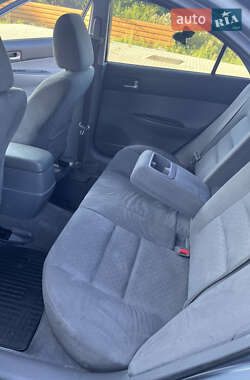 Седан Mazda 6 2003 в Черновцах