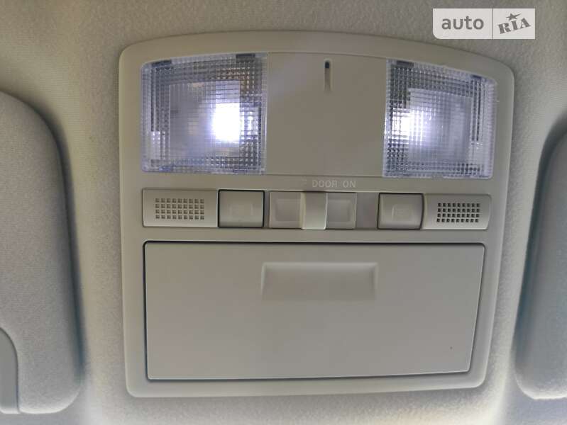 Седан Mazda 6 2011 в Золочеві