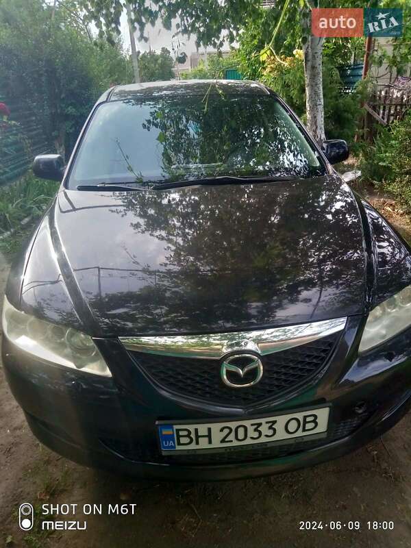Седан Mazda 6 2004 в Раздельной