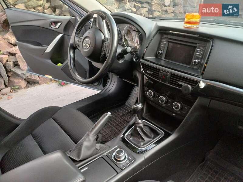 Седан Mazda 6 2013 в Киеве