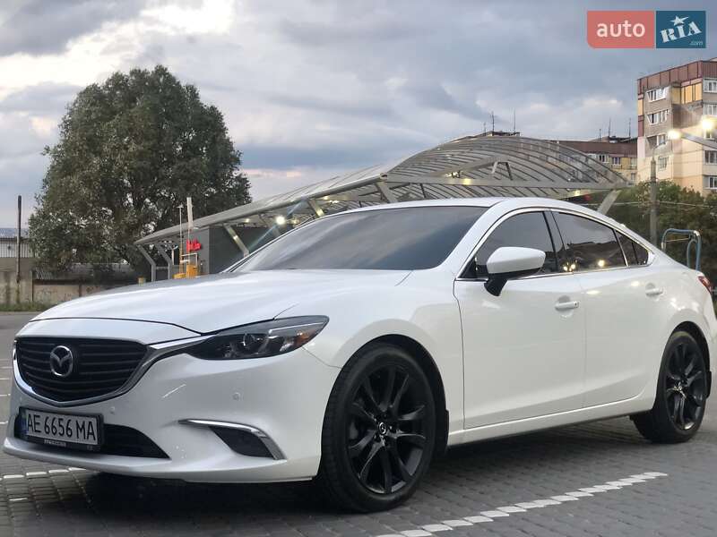 Седан Mazda 6 2015 в Дніпрі