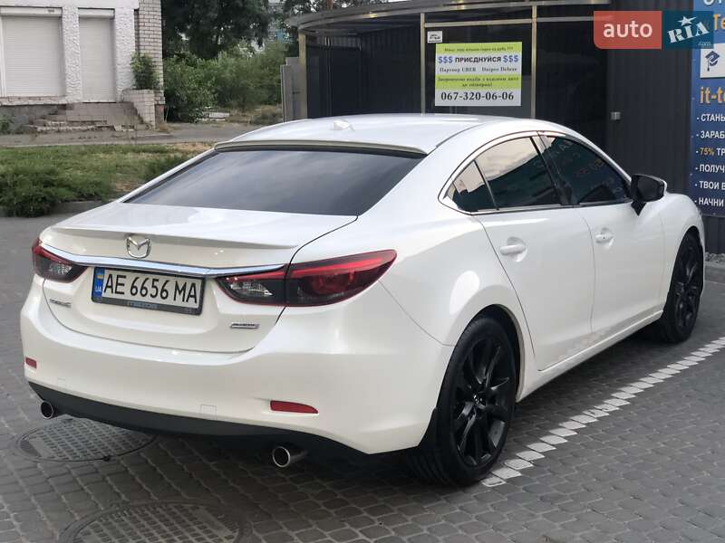 Седан Mazda 6 2015 в Дніпрі