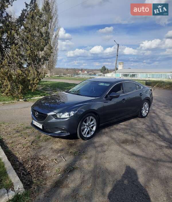Седан Mazda 6 2014 в Днепре