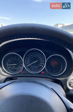 Седан Mazda 6 2014 в Ужгороде