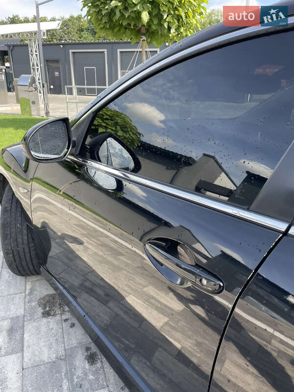 Универсал Mazda 6 2010 в Луцке