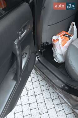 Седан Mazda 6 2006 в Львові