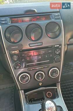 Седан Mazda 6 2006 в Гребінці