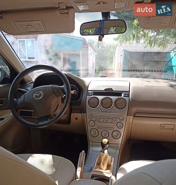 Седан Mazda 6 2002 в Славянске