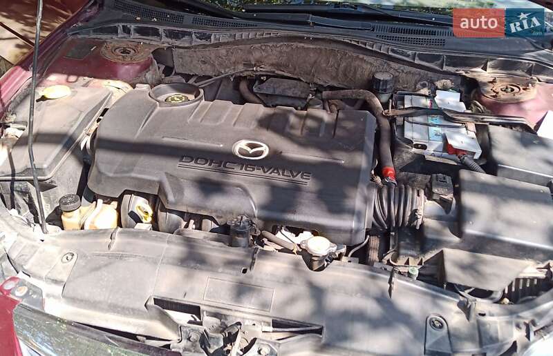 Седан Mazda 6 2002 в Славянске