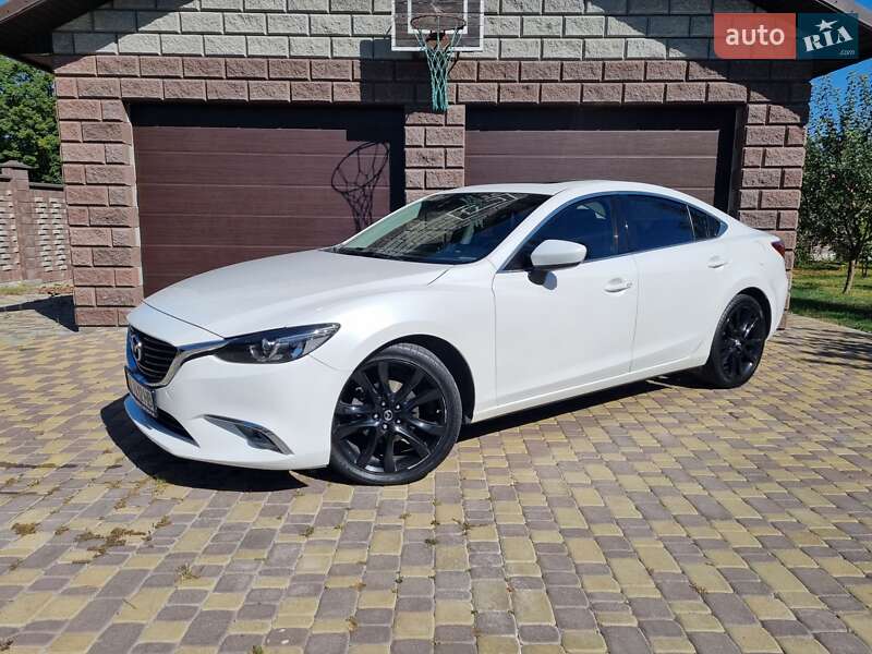 Седан Mazda 6 2016 в Рівному