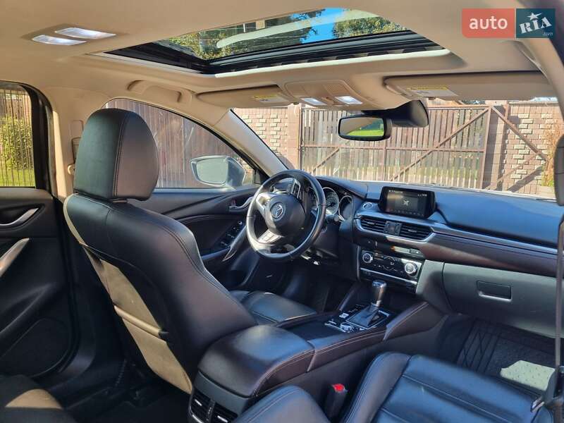 Седан Mazda 6 2016 в Рівному