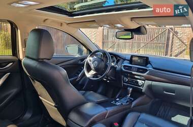 Седан Mazda 6 2016 в 