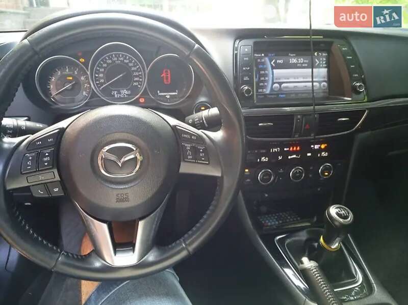 Седан Mazda 6 2014 в Житомире
