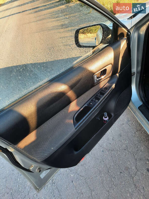 Универсал Mazda 6 2003 в Белозерке