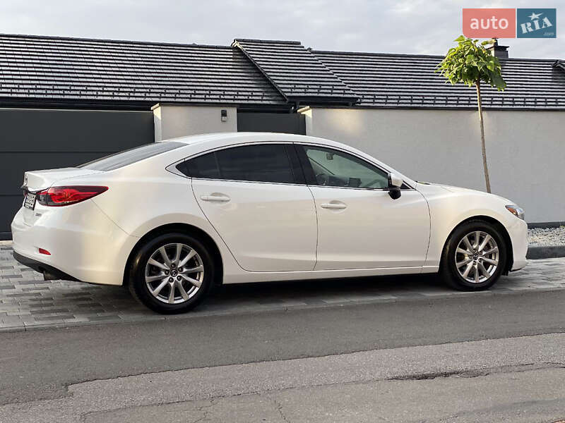 Седан Mazda 6 2015 в Николаеве