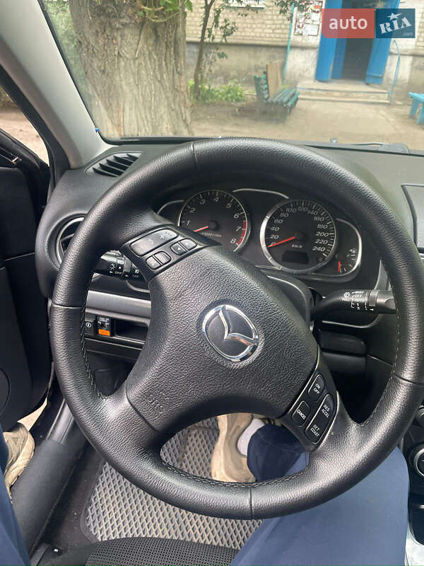 Седан Mazda 6 2005 в Краснограде