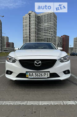 Седан Mazda 6 2015 в Киеве