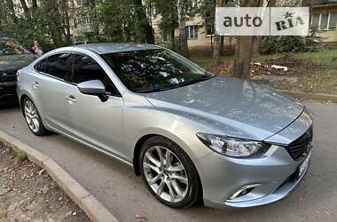 Седан Mazda 6 2016 в Черновцах