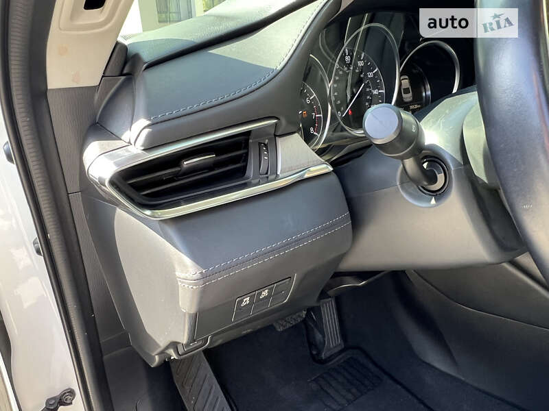 Седан Mazda 6 2019 в Дніпрі