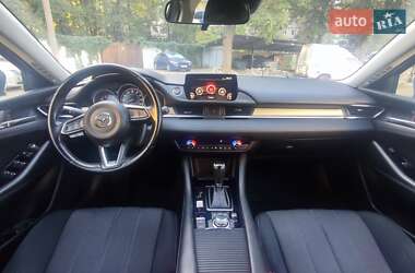 Седан Mazda 6 2018 в Днепре