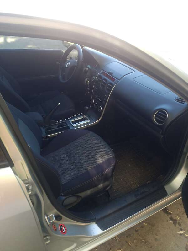 Седан Mazda 6 2006 в Марганці