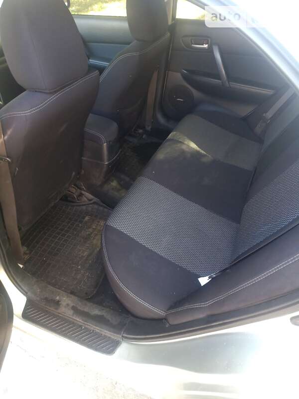 Седан Mazda 6 2006 в Марганці