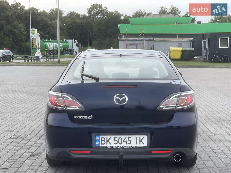 Седан Mazda 6 2010 в Радивилове