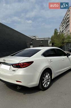 Седан Mazda 6 2014 в 