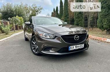 Седан Mazda 6 2015 в Киеве