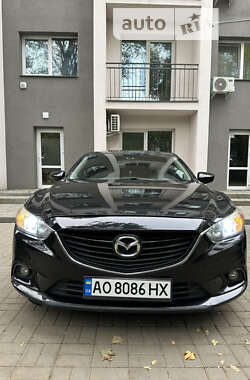 Седан Mazda 6 2014 в Ужгороде