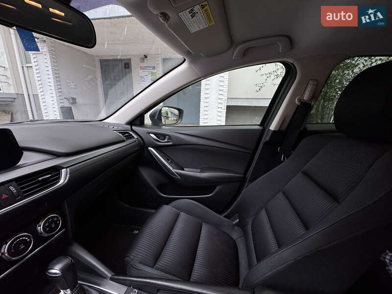 Седан Mazda 6 2016 в Луцке